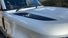 Land Rover Defender 3.0 D300 SE 110 5dr Auto Diesel Estate